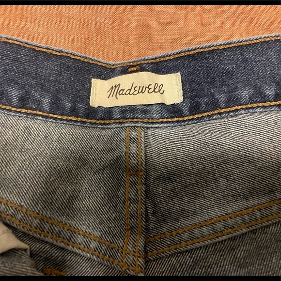MADEWELL Dadjean Castlewood Wash Distressed Short 27 $74 - Picture 11 of 11